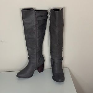 size 8 grey knee high heel boots